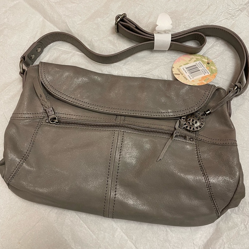 The Sak Leather Esperato Flap Hobo